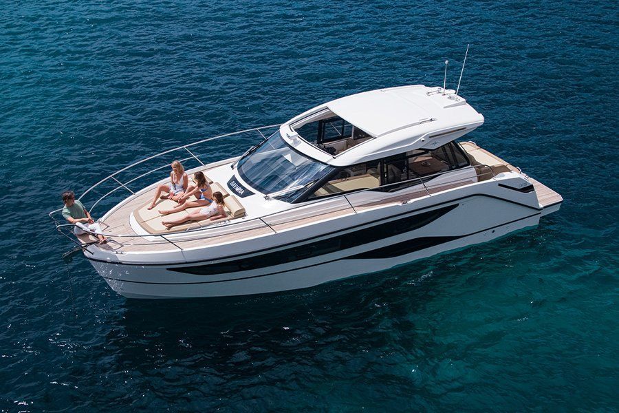 2022 Bavaria Yachts SR36