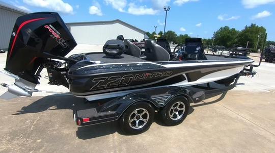 2022 Nitro Z20 DUAL CONSOLE w/Humminbirds