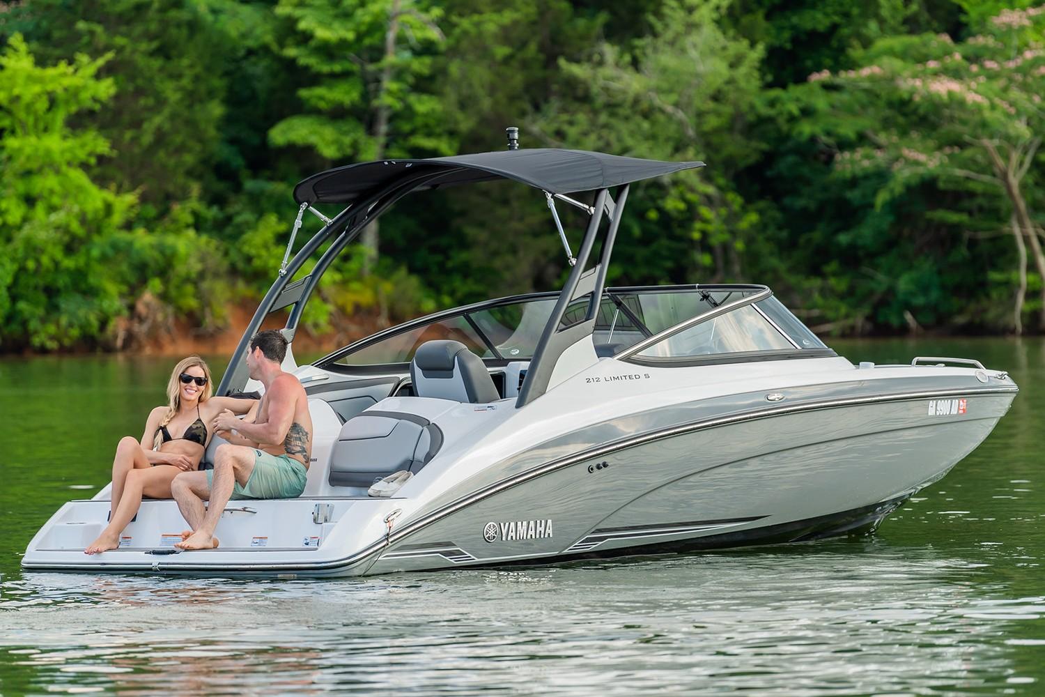 2019 Yamaha Boats 212 Limited S