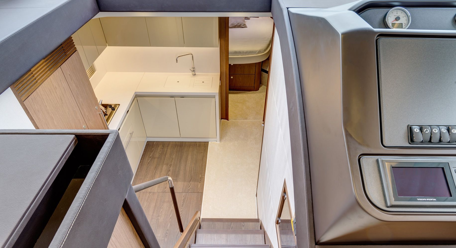 2020 Beneteau Gran Turismo 49