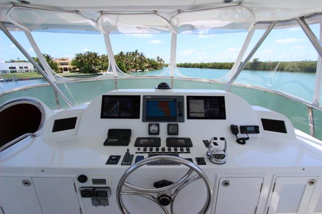 Altima 61 Pilothouse flybridge helm station with electronics