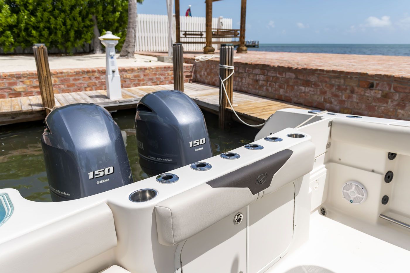 2022 Sailfish Boats 242 CC