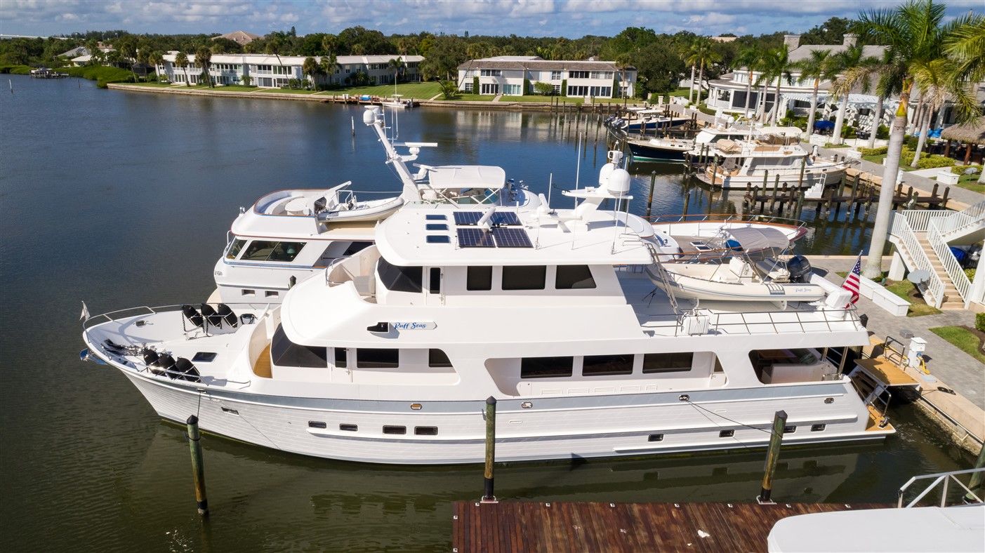 2018 Outer Reef Yachts 860 DBMY- Sky Lounge