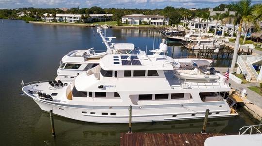 2018 Outer Reef Yachts 860 DBMY- Sky Lounge