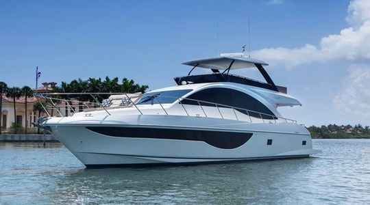 2020 Dyna Yachts 63 Hardtop