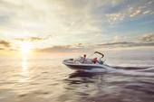 2022 Sea Ray SPX 210
