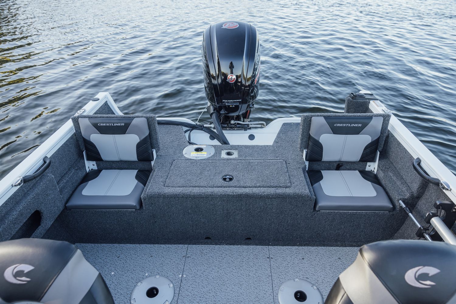 Crestliner 1750 Hawk – photo 1