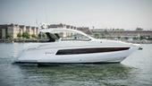 2021 Cruisers Yachts 39 Express Coupe