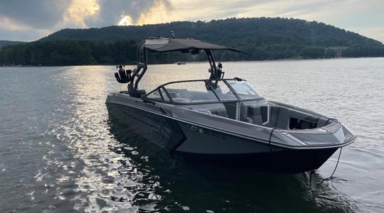2018 Nautique Super Air Nautique G25