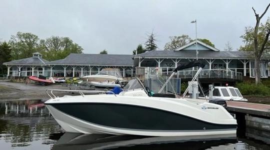 2021 Quicksilver 555 Open