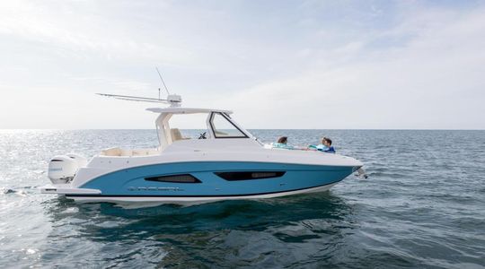2022 Regal Boats Outboard 33 SAV