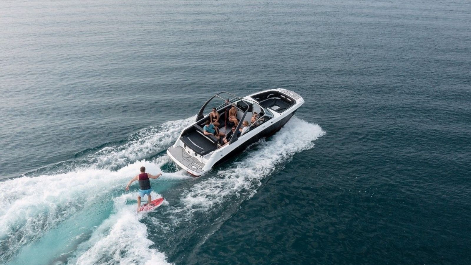 2021 Four Winns HD5 RS Surf