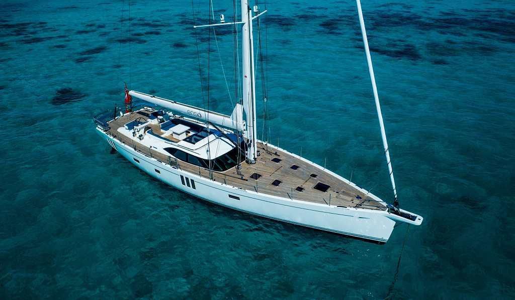 2014 Oyster Yachts 825