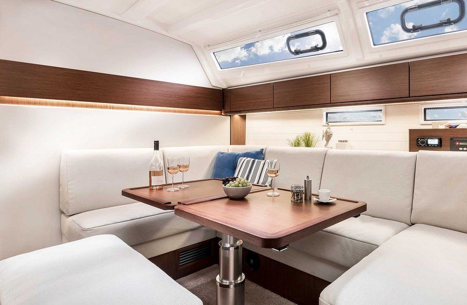 2013 Bavaria Yachts Cruiser 46 Style