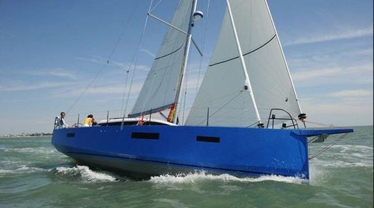 2015 RM Yachts RM 1270 Twin keel