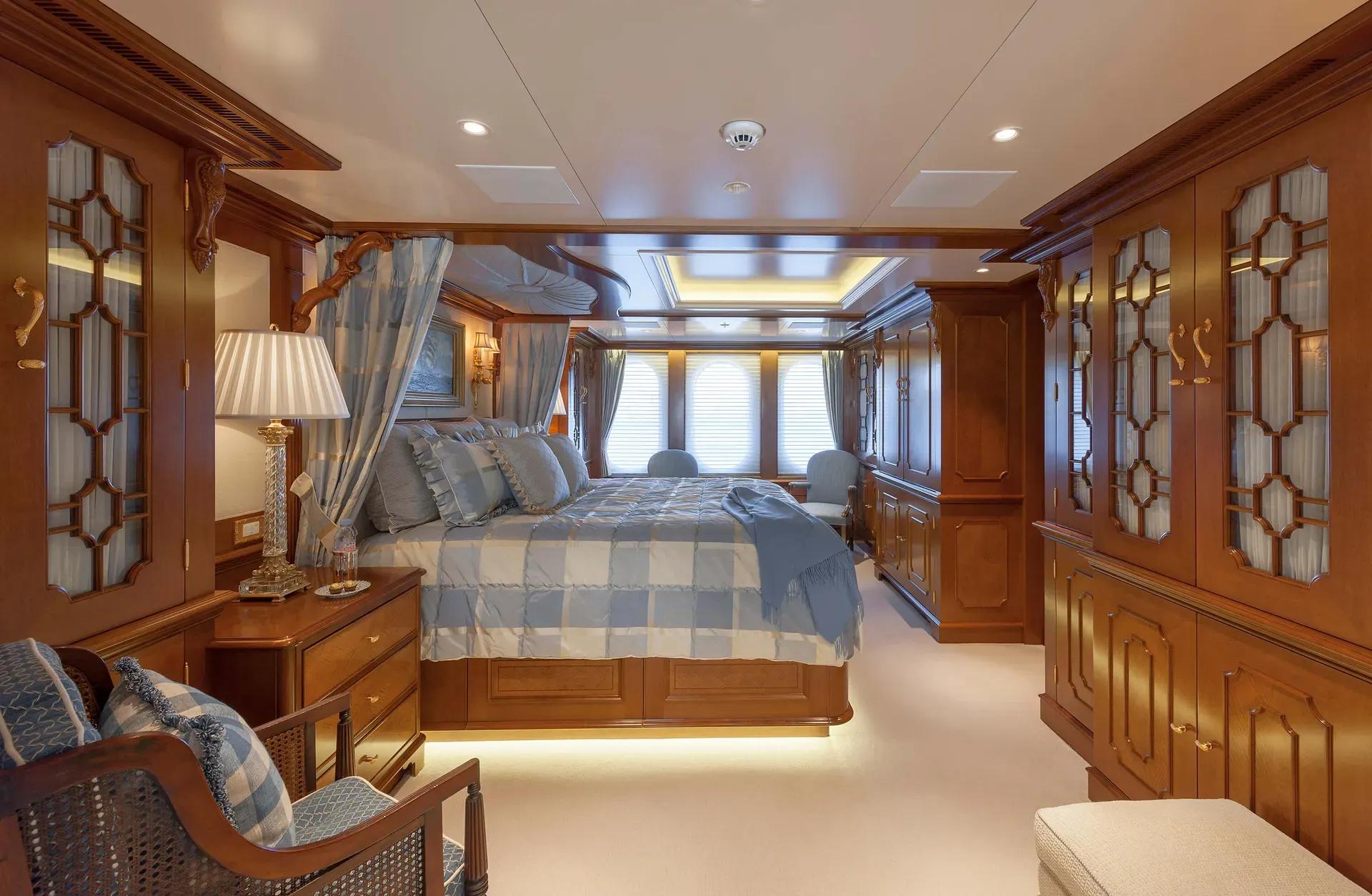 2011 Lurssen Yachts Lady Kathryn V