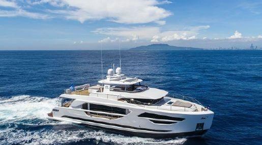 2017 Horizon Yacht FD85