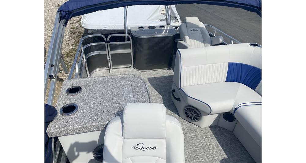 2021 Qwest Pontoons LE 822 XRE CRUISE