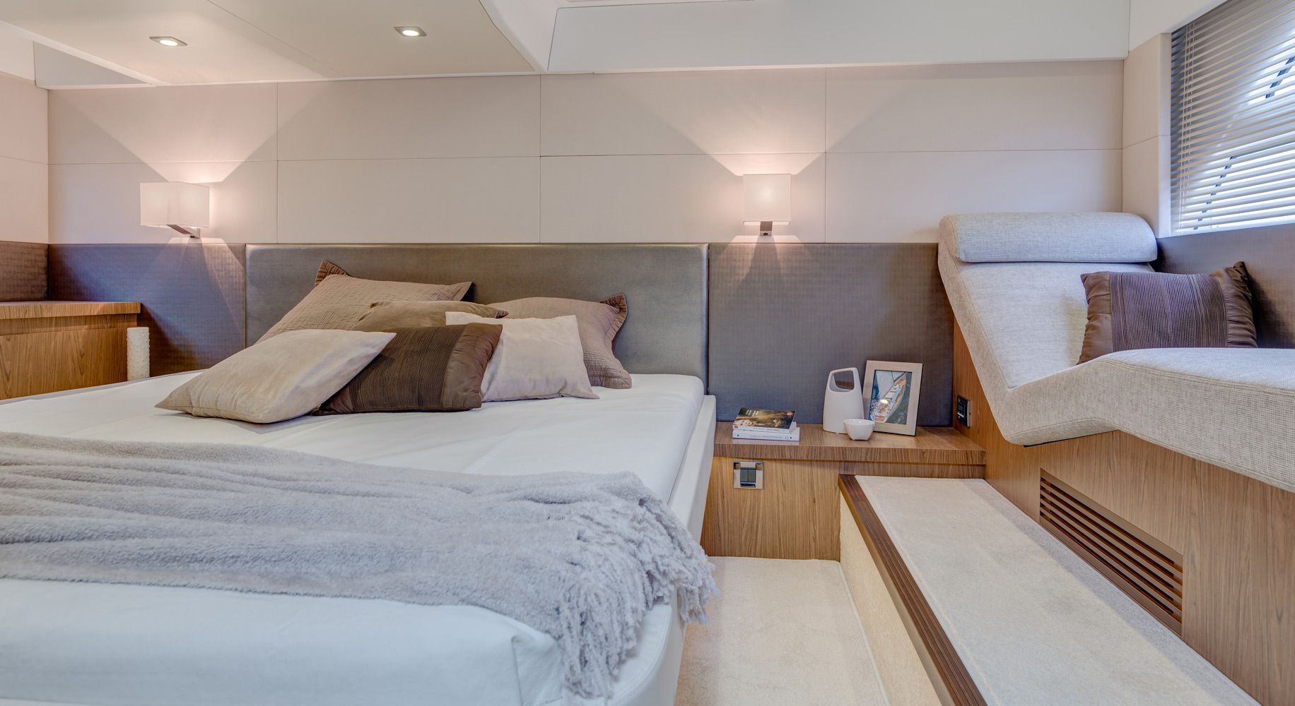 2020 Beneteau Gran Turismo 49