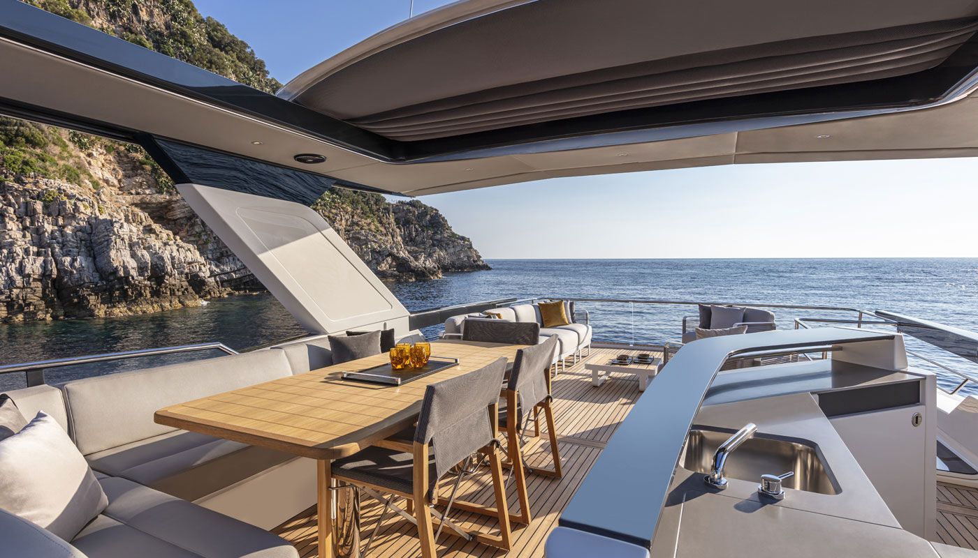 2020 Absolute Yachts Navetta 64