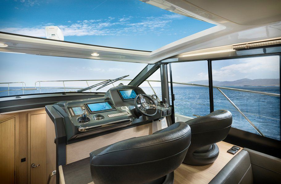 2019 Bavaria Yachts R40
