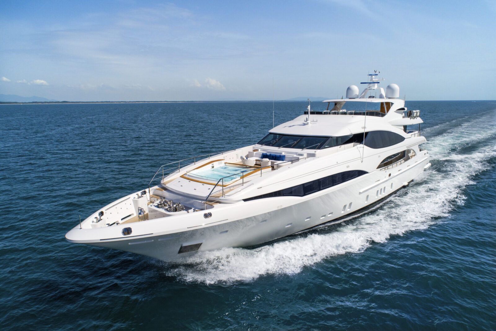 2018 Mangusta Yachts Oceano 46