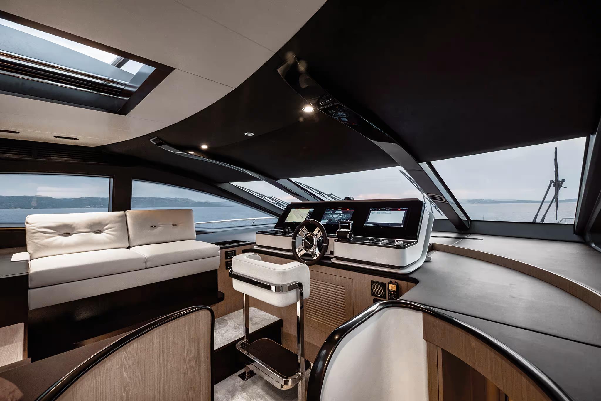 2017 Azimut Yachts Grande 27M