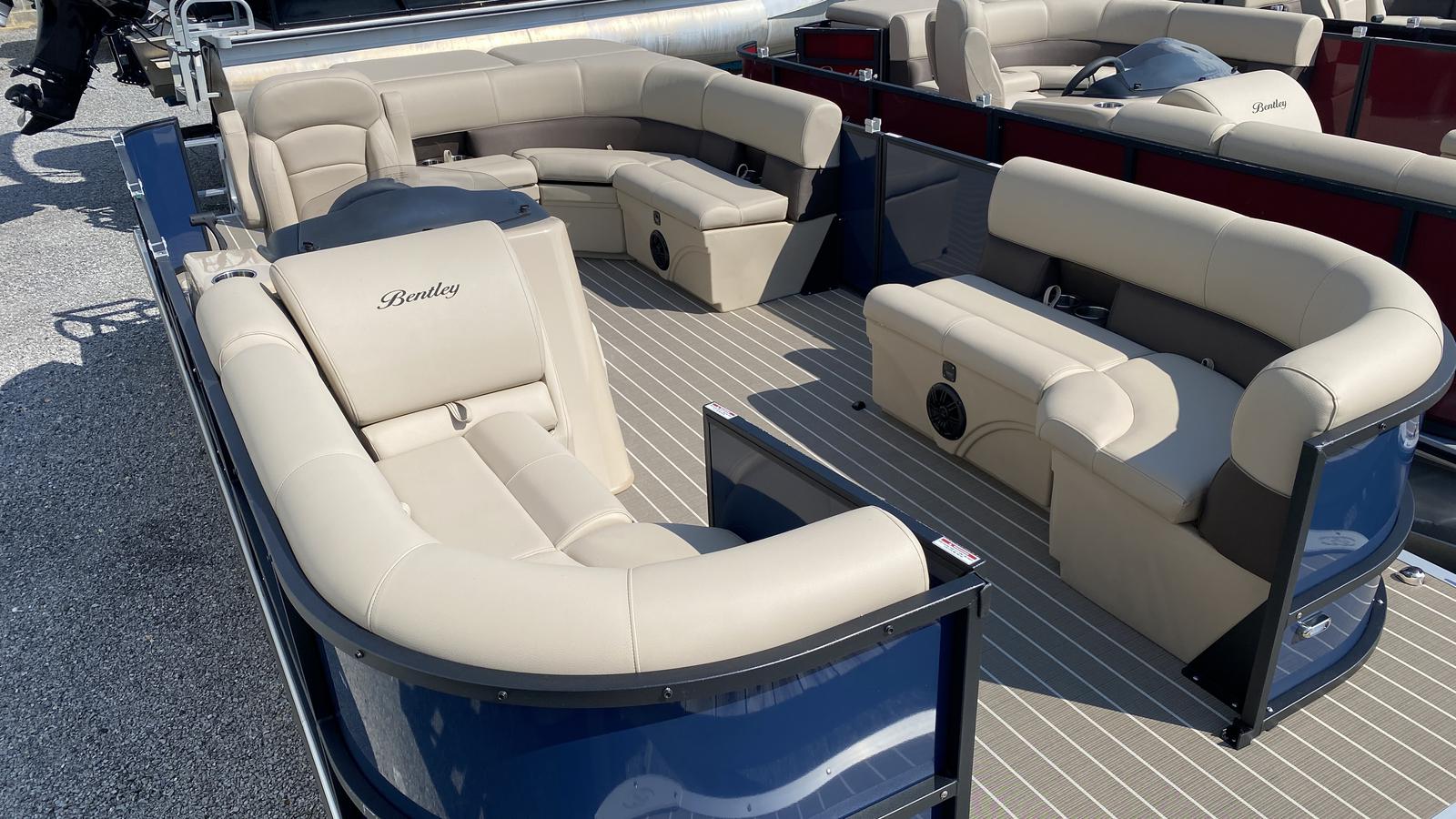 2021 Bentley Pontoons Bentley 200 Cruise