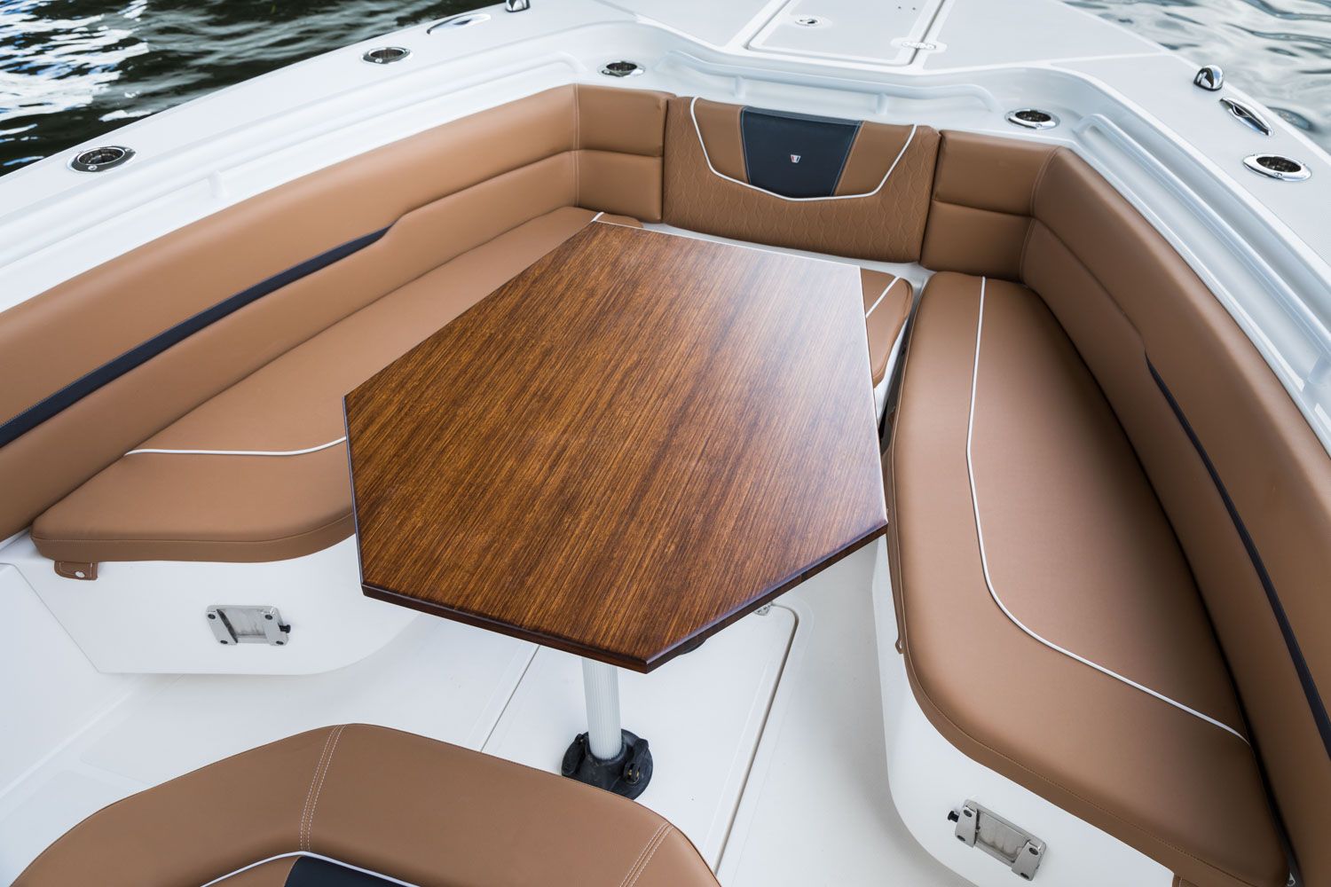 2021 Wellcraft 302 Fisherman