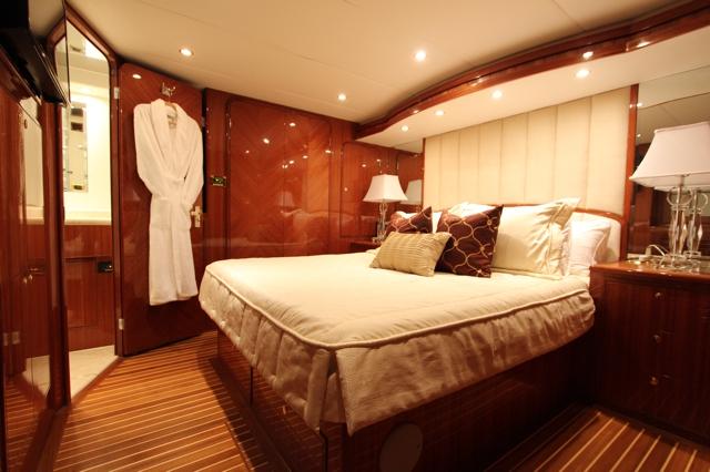 Altima 61 Pilothouse master stateroom with queen berth