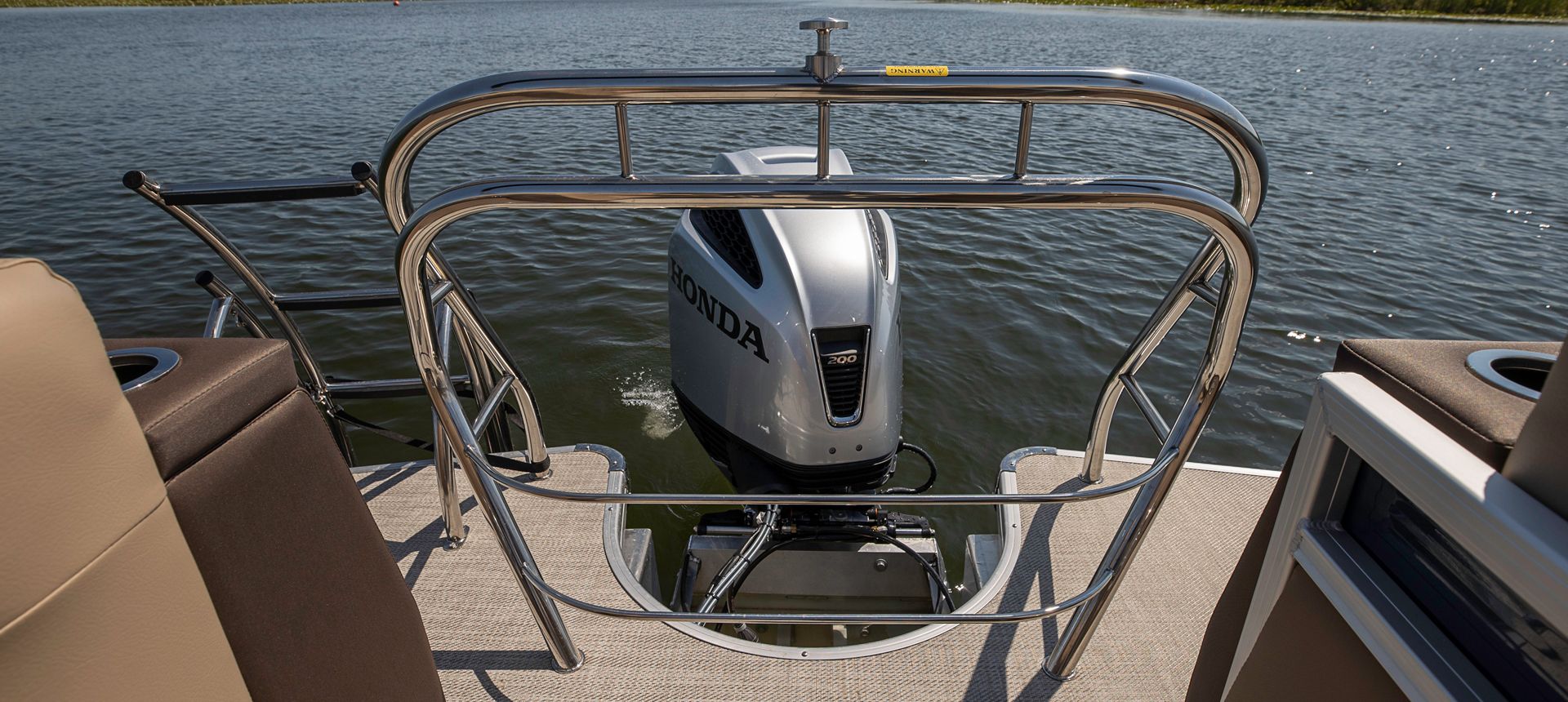 2021 Godfrey Pontoon Boats AquaPatio 235 SBC iMPACT 29 in. Center Tube