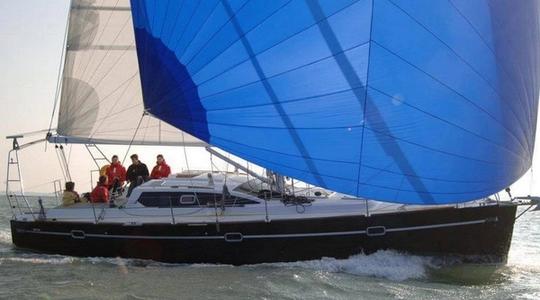 2003 RM Yachts RM 1200