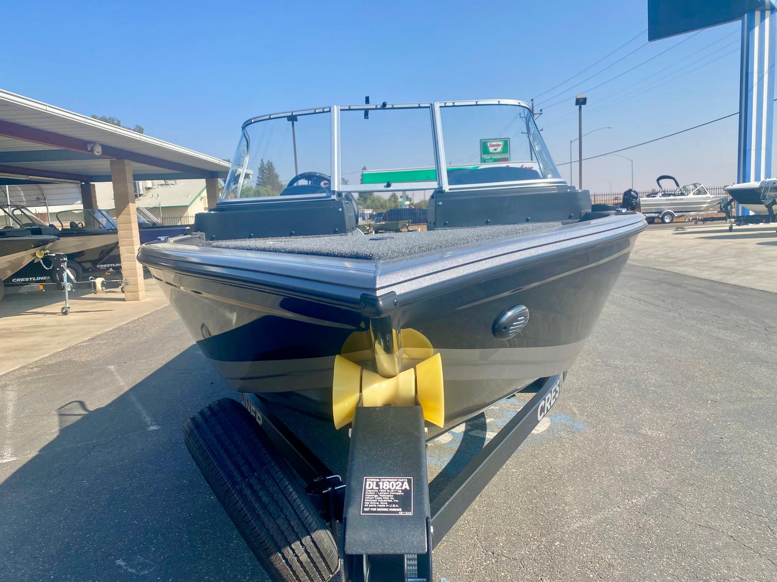 2021 Crestliner 1850 Super Hawk w/ 150HP Mercury!