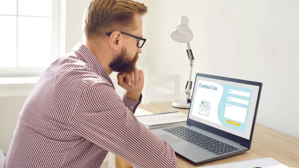 Landing pages for Knee Decompression Marketing