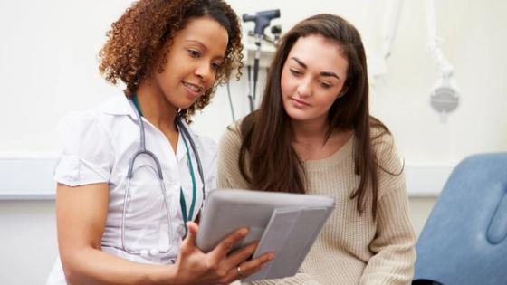 Social Proof: Harnessing Patient Success Stories for Knee Decompression Marketing