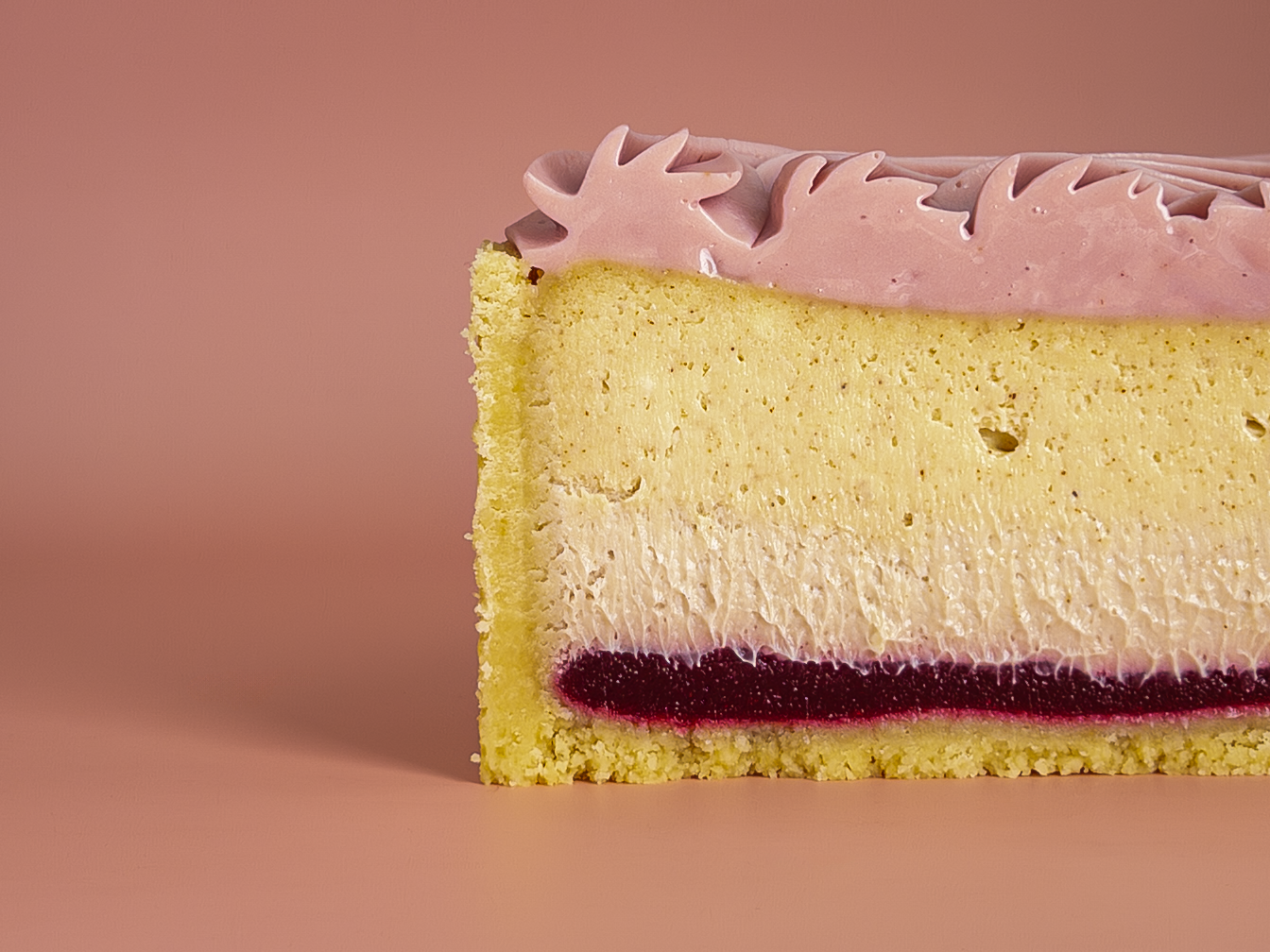 Almond Raspberry Cheesecake highlight image