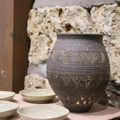 屋根瓦のためのチャリティー展 作品・展示 11