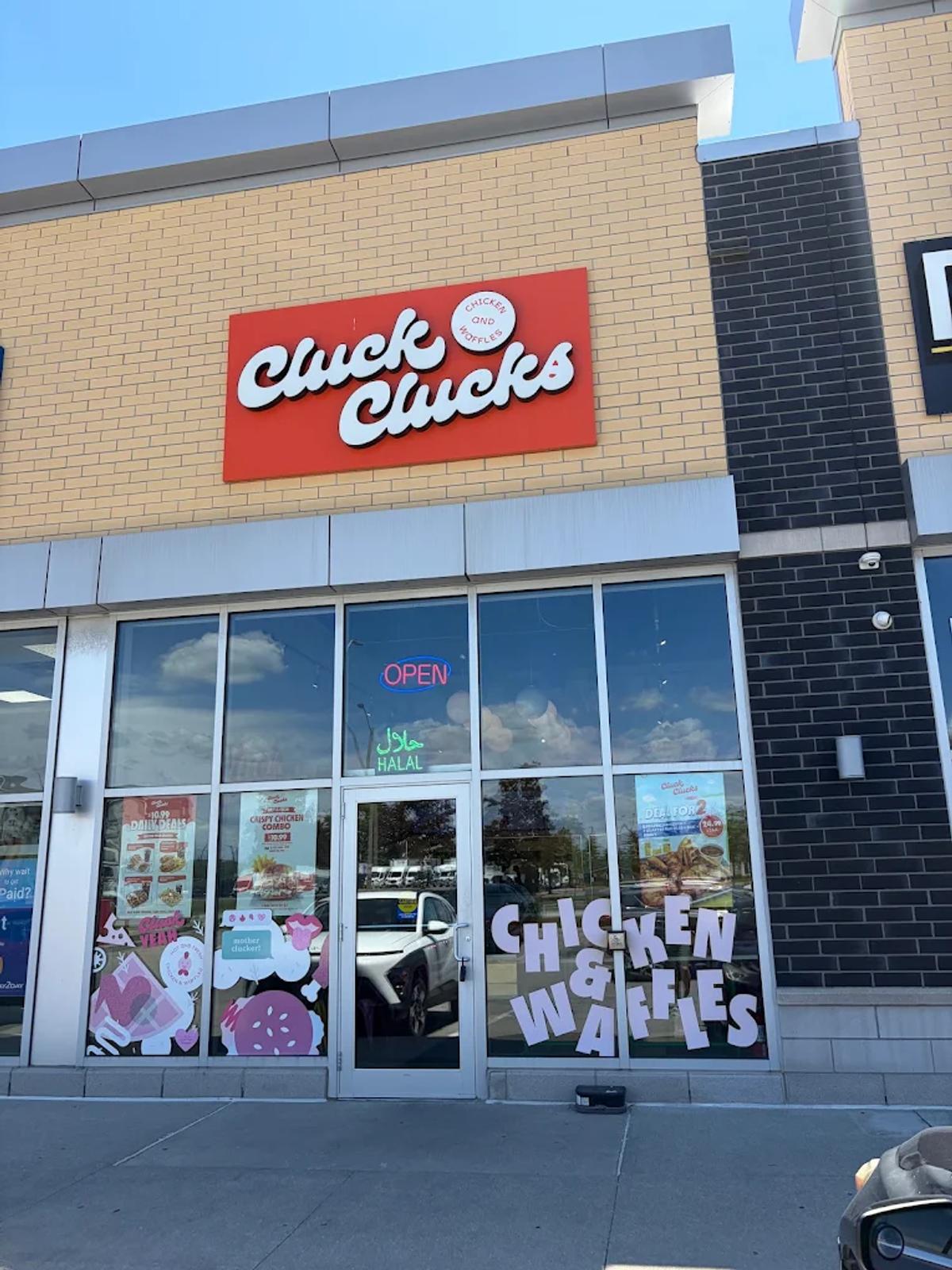 cluck clucks Mississauga