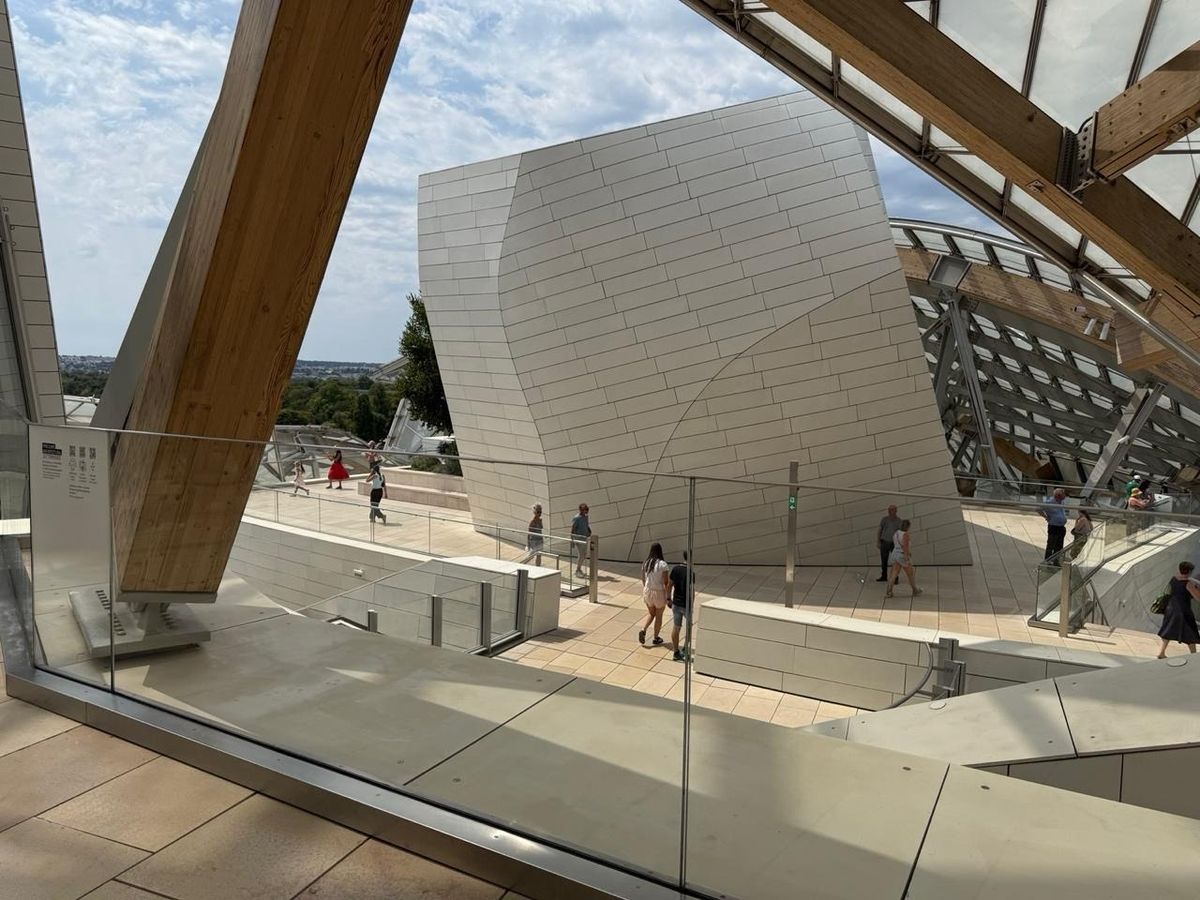 Fondation Louis Vuitton, Париж