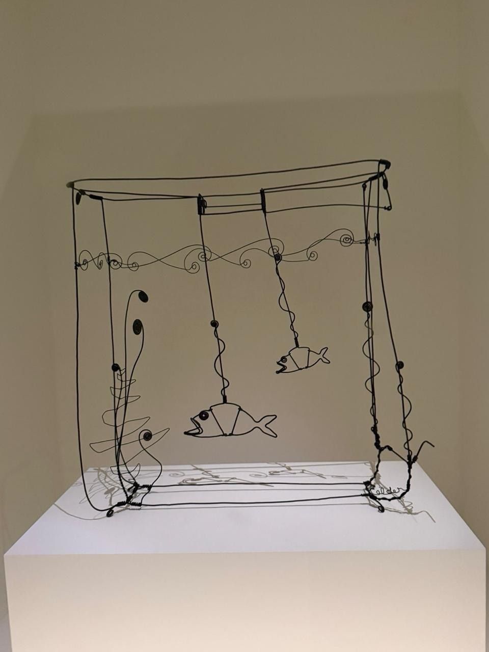 Alexander Calder, wire sculpture