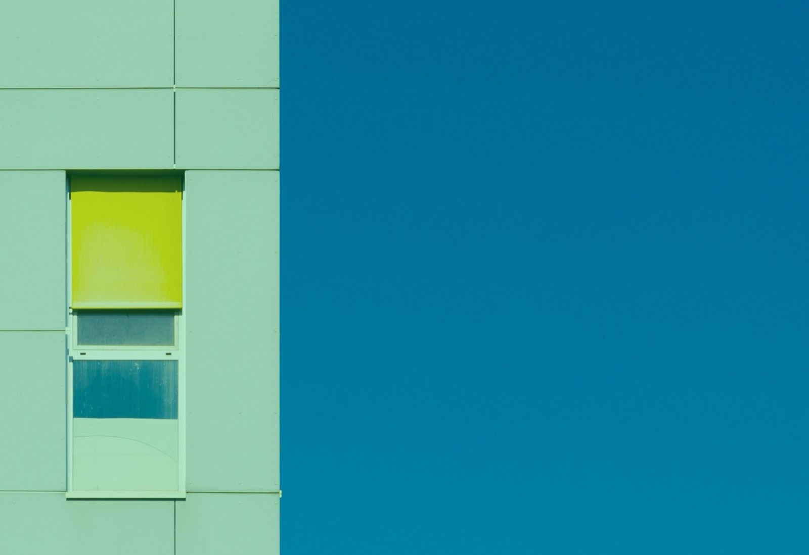 Why Startup Founders Should Leave the Desk to Name Better