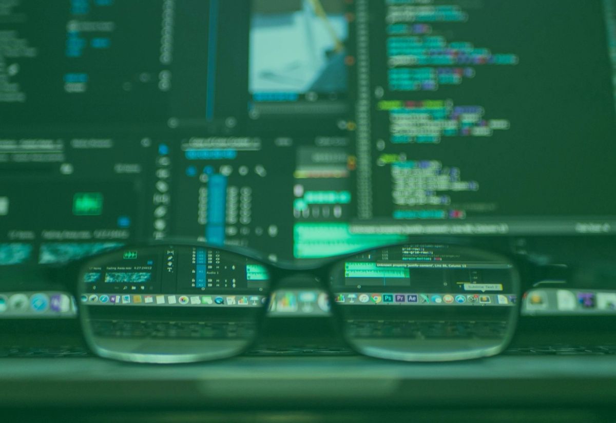 Naming a SaaS Brand: The Difference Between a Tool and a Platform