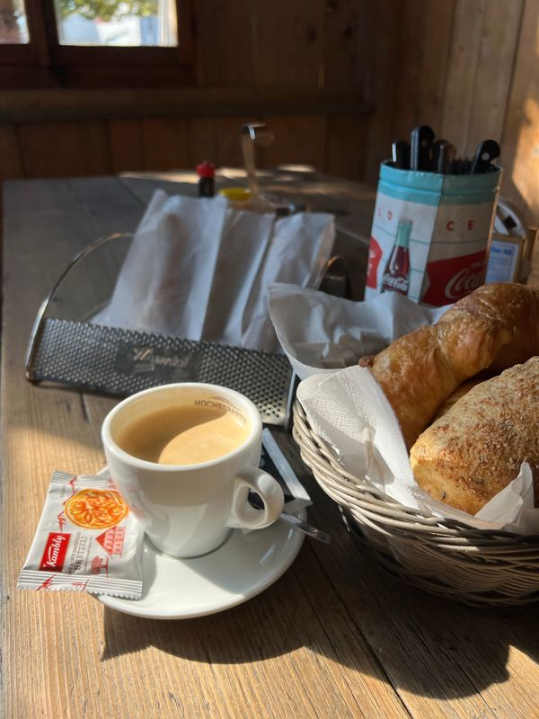 KAFFEE & MILCHGETRÄNKE