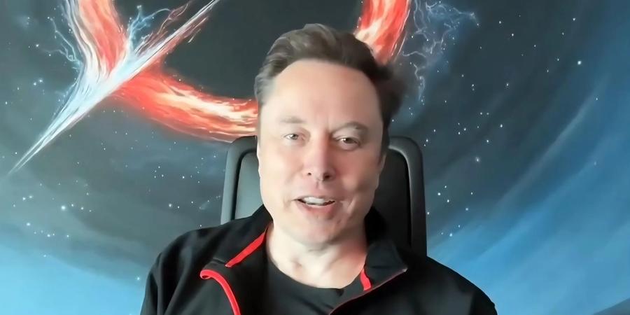 馬斯克押注 AI 與人形機器人!資產突破 8000 億美元,預言 10 年全球 GDP 成長 10 倍