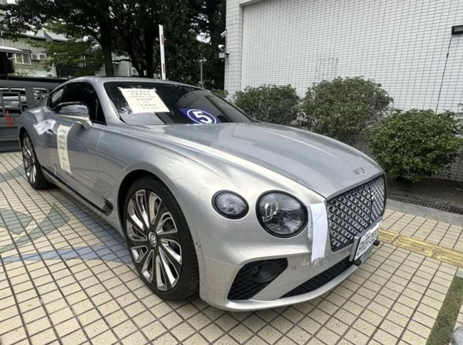 查扣神說公司賓利Continental GT V8超跑