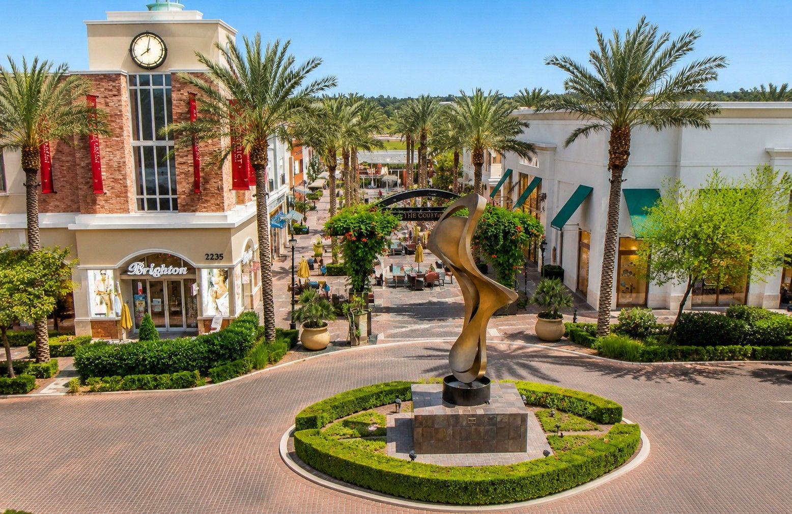 The District shopping