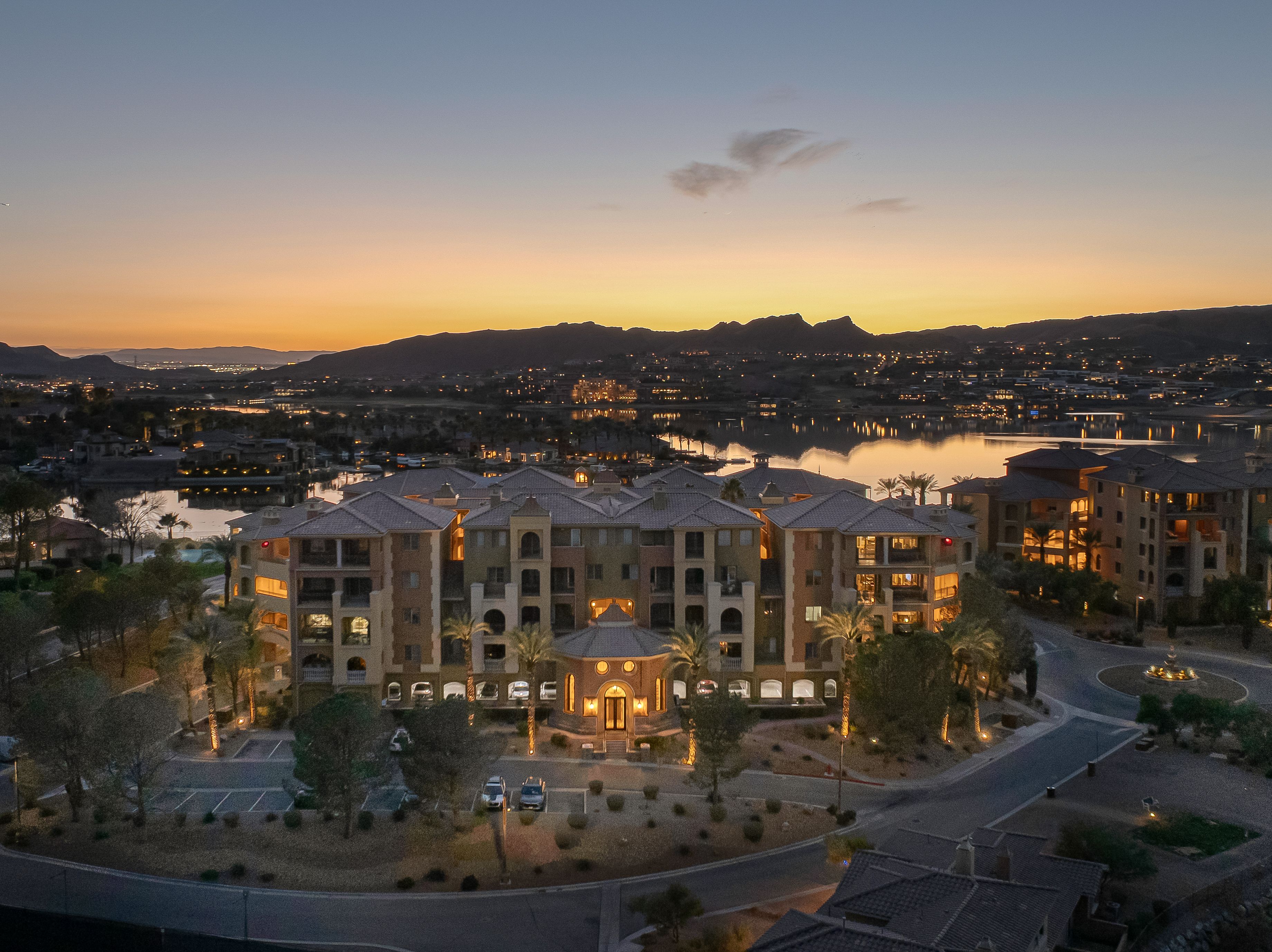 South Shore at Lake Las Vegas — photo 1