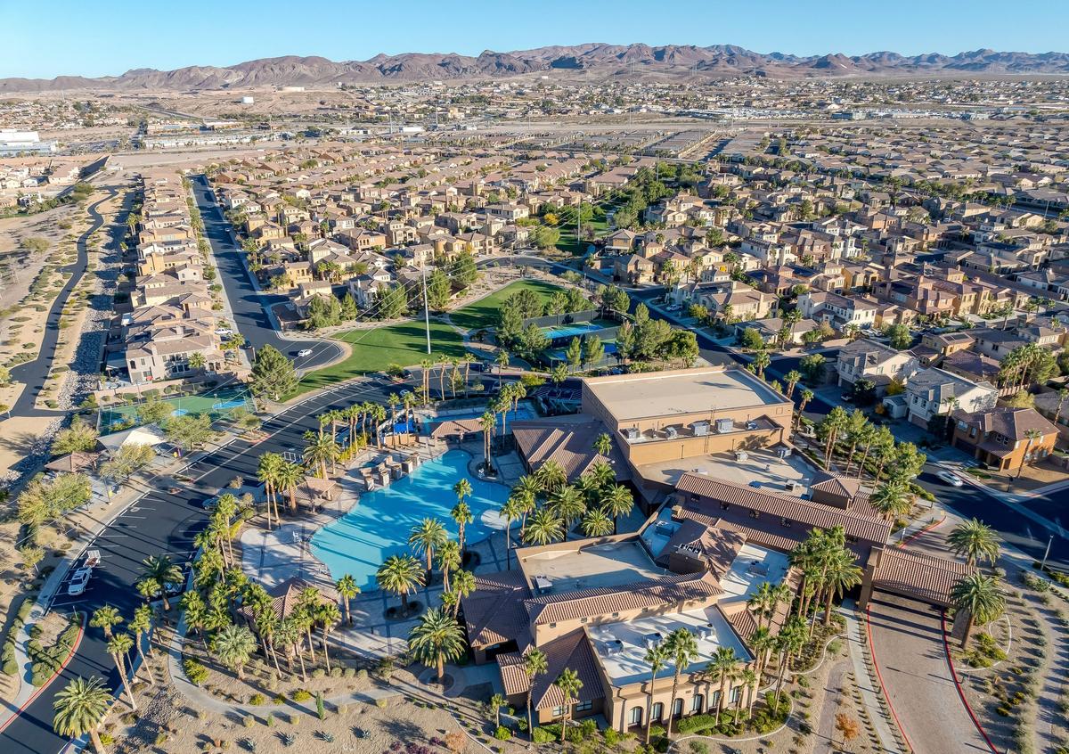 Clubhouse Pool