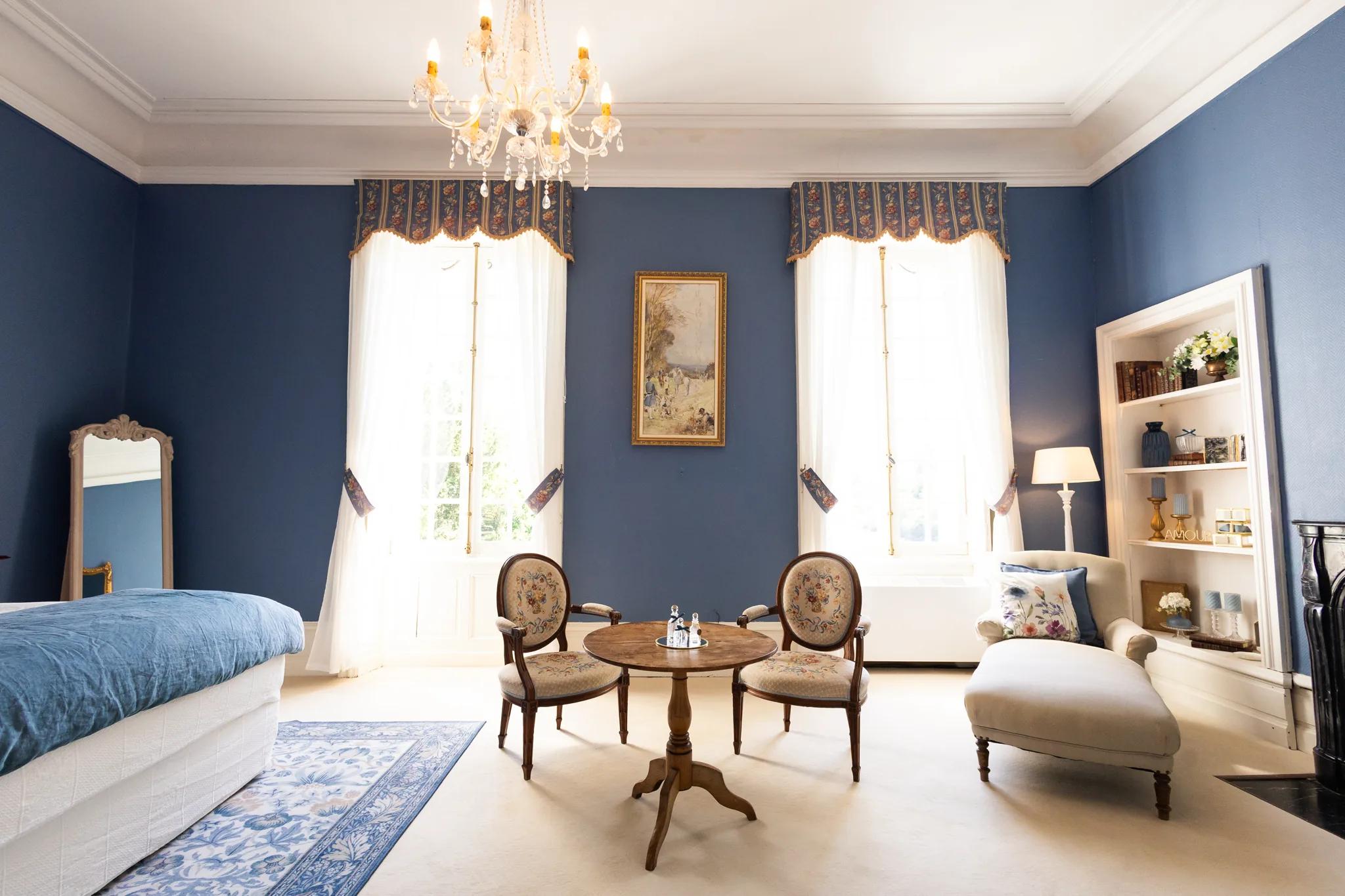 The bridal suite and its pale drapery