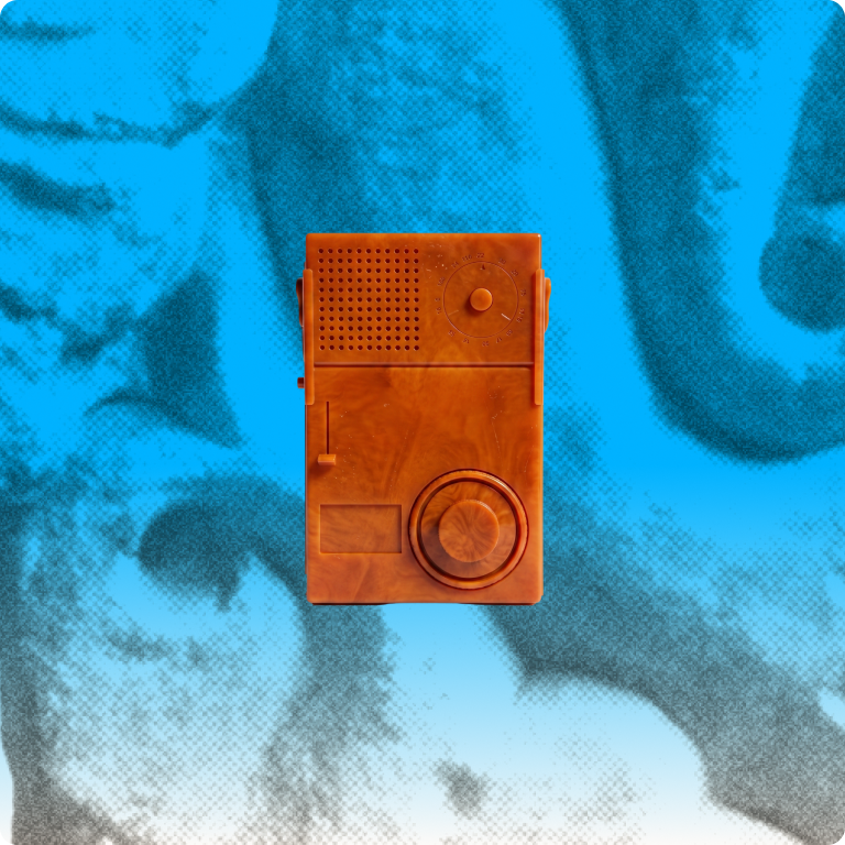 Bakelite radio player on a blue halftone tile